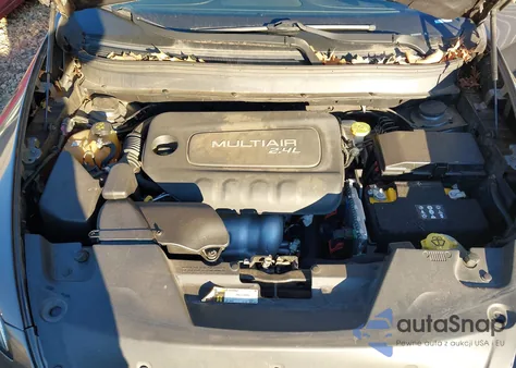 2018 Jeep Cherokee Latitude Tech Connect Fwd из США, поврежденный, VIN 1C4PJLCB2JD604721